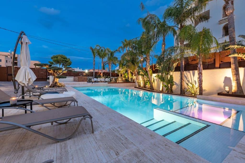 2 Min From The Sea Pool, Comfort And Free Wifi ميامي بلاتجا المظهر الخارجي الصورة